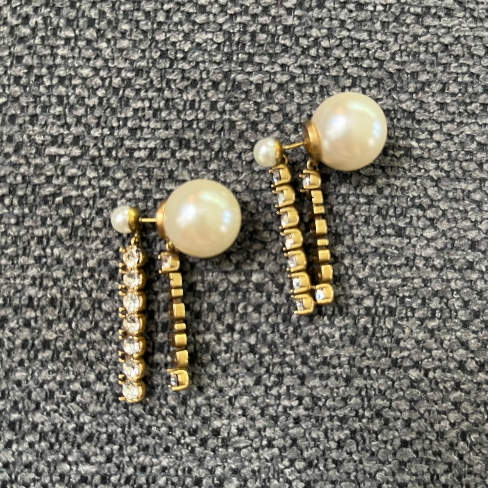 Reposh Dior erring